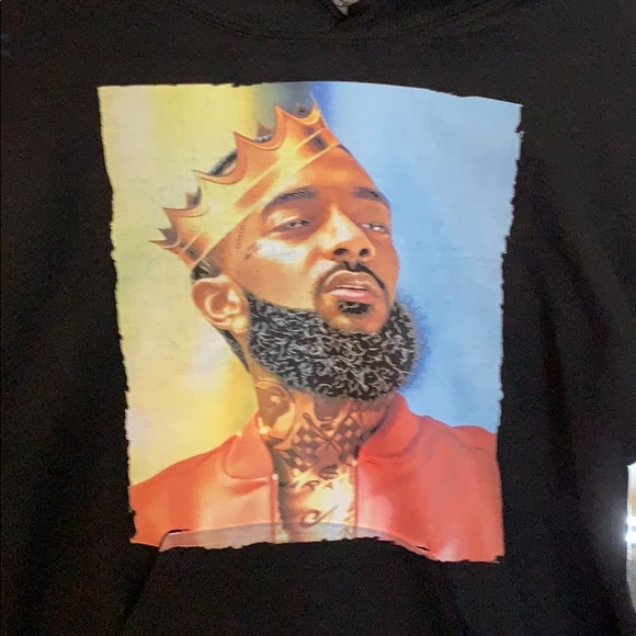 Sporty Fall Look Featuring Nipsey Hussle Hoodie - Picture 3 of 4